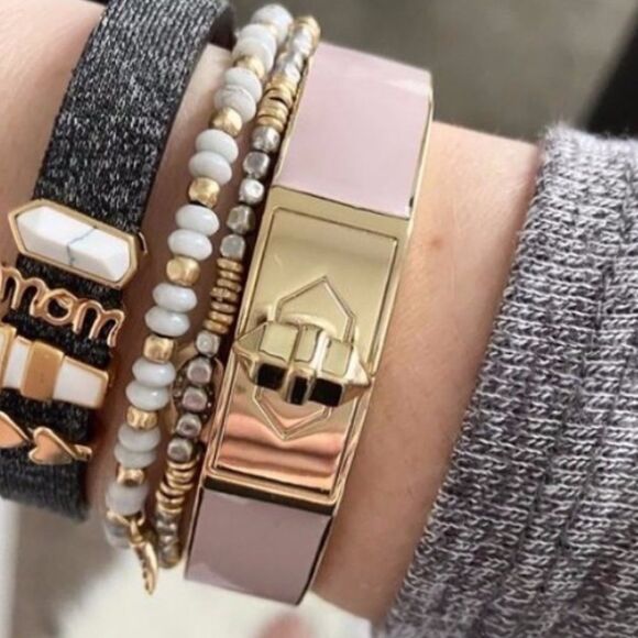 stella & dot ~ rebel bangle blush enamel bracelet - Picture 3 of 5